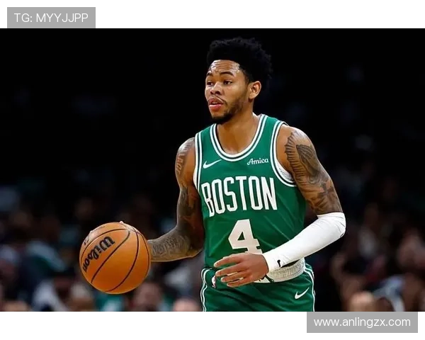 安芬尼西蒙斯半场表现惊艳8中6三分5中3独揽16分助球队领先